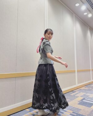Nana Asakawa Instagram - 産まれました〜
24歳になりました〜