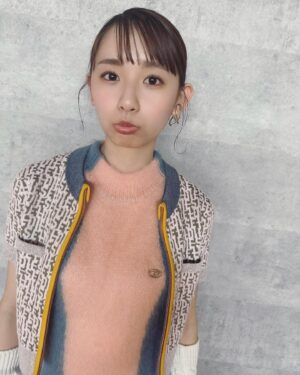 Nana Asakawa Instagram - 先日「大病院占拠」「おとななじみ」を中心に取材して頂きました☺︎
これから少しずつあがっていくと思うのでお楽しみに。

衣装毎回かわいいな〜天才だな〜どこの高橋美咲かな〜👼笑

メイクもすっごいツヤツヤで髪も可愛くて好きだな〜誰かな〜どこの石川ユウキかな〜👼笑笑笑

愛するふたり、いつもありがと❤︎
