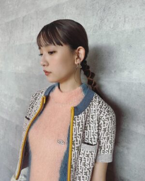 Nana Asakawa Instagram - 先日「大病院占拠」「おとななじみ」を中心に取材して頂きました☺︎
これから少しずつあがっていくと思うのでお楽しみに。

衣装毎回かわいいな〜天才だな〜どこの高橋美咲かな〜👼笑

メイクもすっごいツヤツヤで髪も可愛くて好きだな〜誰かな〜どこの石川ユウキかな〜👼笑笑笑

愛するふたり、いつもありがと❤︎