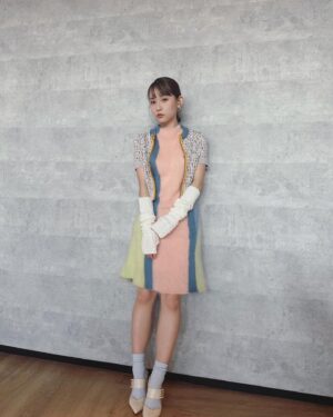 Nana Asakawa Instagram - 先日「大病院占拠」「おとななじみ」を中心に取材して頂きました☺︎
これから少しずつあがっていくと思うのでお楽しみに。

衣装毎回かわいいな〜天才だな〜どこの高橋美咲かな〜👼笑

メイクもすっごいツヤツヤで髪も可愛くて好きだな〜誰かな〜どこの石川ユウキかな〜👼笑笑笑

愛するふたり、いつもありがと❤︎