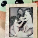 Nana Gouvea Instagram – TBT!!! The most beautiful pictures I’ve ever taken! And the story behind it… Most of you who follows me here knows a lot of my story, yet some doesn’t know about it… I started working as a model when I was 10, it wasn’t really my choice, just something that happened… long history…. When I was 13 I started dating my first boyfriend, we married when I was 16, when I was 19… I was already divorced with my 2 daughters… Daphynie, the first one, was born when I was 17. Too early one may say… to me was perfect timing. My marriage finished with my modeling career. That’s when I moved to Rio. And became the actress and the Queen of Carnival, the girl from Casa dos Artistas, the Pepe beach girl always surrounded by paparazzis, the Playboy Cover Girl, the girl you used to see on the news every day… Always alone or with my gay friends… I never married again till my girls were big enough to defend themselves, till they were adults! Today, they are the ones who takes care of me! I’m single, they are married. I’m their baby today… And I love it! 👩‍👧‍👧💖 #tbt #mymostbeautifulpic #momanddaughter #unconditionallove #loveissimple #dontcomplicateit #nanagouvea #maeefilha #oamoresimples #naocomplique #amorincondicional #blackandwhite #love #friendship Versão em Portugueses nos comentários. 💋💖