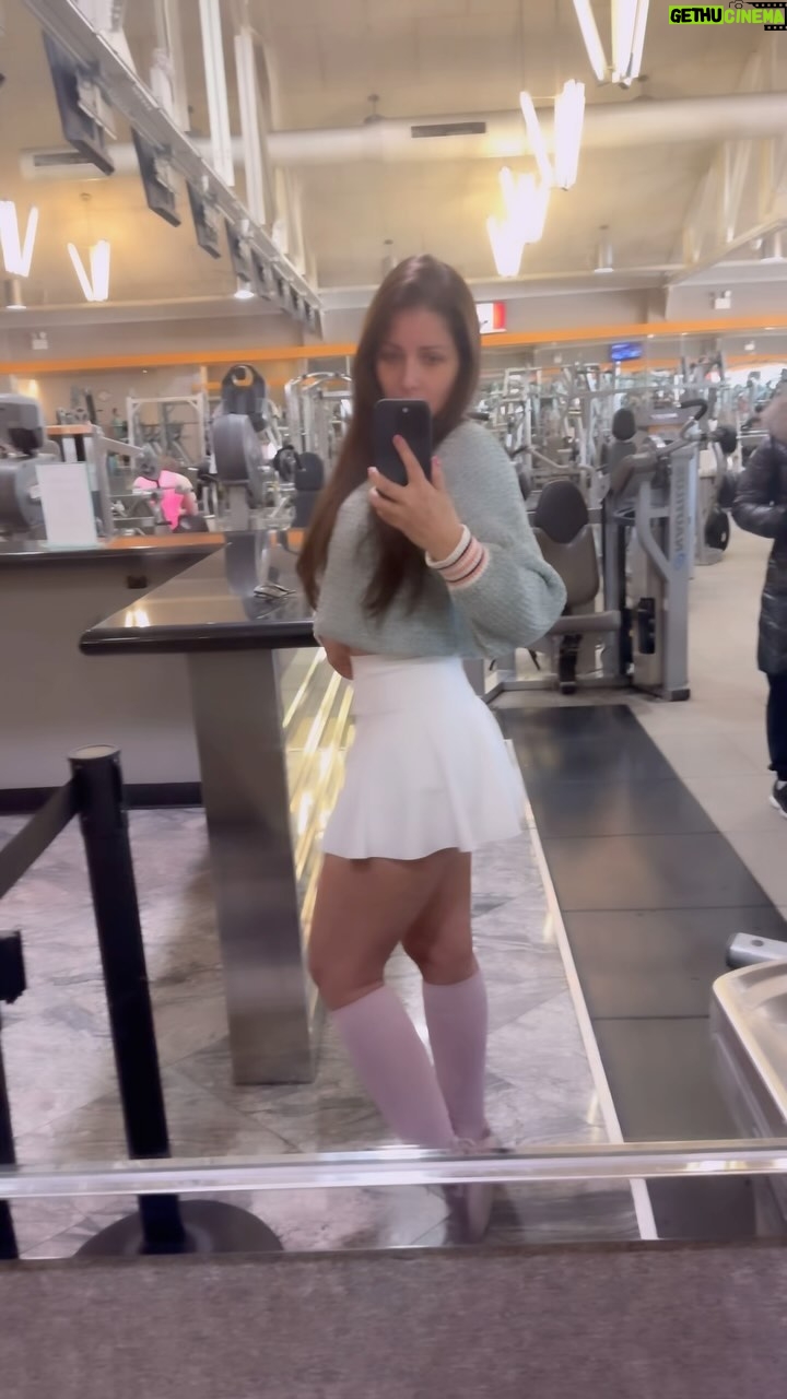 Nana Gouvea Instagram - Morning! Letโs do it! ๐๐๐ด๐ปโโ๏ธ Bom dia! Vamos lรก!!!! ๐๐ปโโ๏ธ๐๐ #nanagouvea #workoutoutfit #malhaรงรฃo #nodaysoff #minisaia #cute #fofa #linda #feliz #debemcomavida #inpeacewithmyself #love #faith #happiness #fรฉ