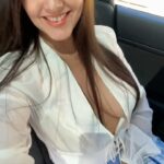 Nana Gouvea Instagram - Let’s take a ride! #nanagouvea #outfitoftheday #outandabout #newyorkcity #whitenails #orangelips #blueoutfits #heels #longhair #greeneyes #smile #sorria #passeando #bananarepublic