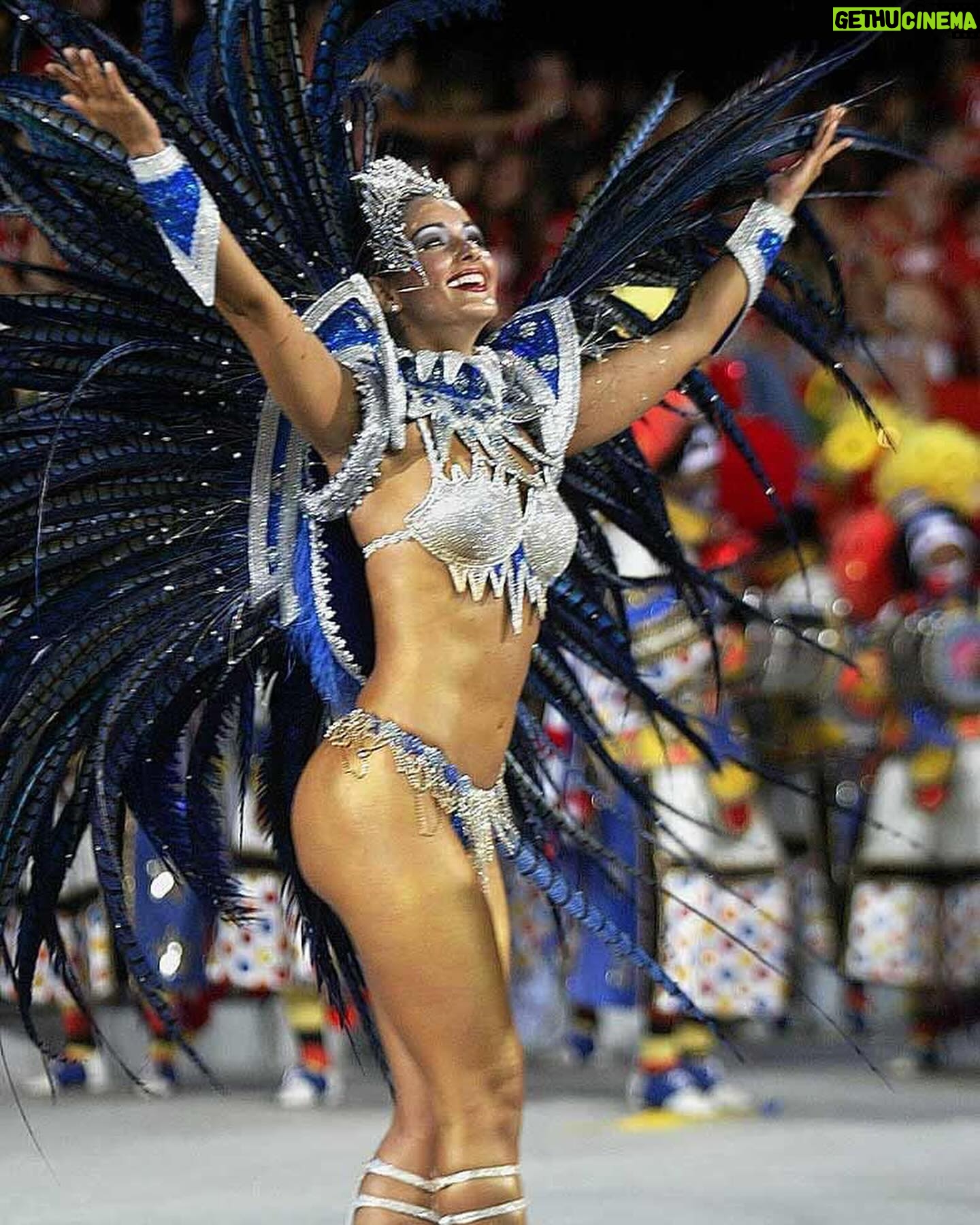 Nana Gouvea Instagram - Hey!!! I heard is Carnival Season in Brazil! Cheers to the Good Memories!!! I love you all my samba tribe! 💖💥❤️🔥 Oi!!! Ouvi dizer que é Temporada de Carnival no Brasil! Um brinde as boas memórias!!! Amor eterno pelos meus amigos do samba!!! 👸🏻💫🥁#carnival #carnaval #nanagouvea #rainhadebateria #queenofthedrums #carnivalqueen #musa #rainha #deusa #muse #queen #goodmemories #love #amoreterno #goddess