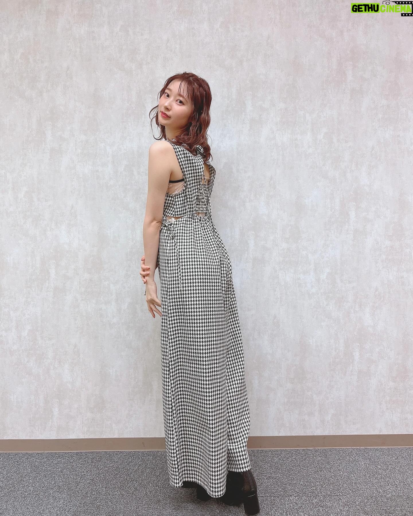 Nanami Yamashita - 2.4K Likes - š©¶hairmakeš¼
ćę“ęćÆć¾ćć¾ćć®é£ć«ćć¦ćä¼¼åćć«ćŖććććŖć¼ćØéøćć§ēć¦ćććā“ļøāŖ
#ćć¢ć”ć¤ćÆ
#ćć¢ć¢ć¬ć³ćø
#ććć”ćć