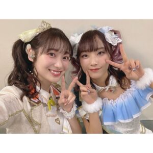 Nanami Yamashita Instagram - 『異次元フェス アイドルマスター★❤︎ラブライブ！歌合戦』DAY1

林鼓子ちゃん❤️♡
菅沼千紗ちゃん🍋♡
岡咲美保ちゃん🤍♡
希水しおさん🥨♡
柴崎典子さん🍏♡
井上ほの花ちゃん🍊♡
上坂すみれさん❄️♡
飯田友子さん🪻♡
山崎はるかさん🌸♡
渡部優衣さん⭐️♡

Xにも載せたけどこちらにも💫🌈
キャストの皆さんとの思い出が増える度、ステージ立つ時何倍も心強くて楽しい☺️🩵✨