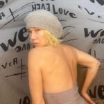 Nancy Brilli Instagram – Devo proprio parlare con voi. Fatemi delle domande, vi rispondo 😘