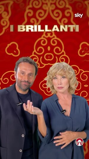 Nancy Brilli Instagram - Ciao amici,
noi siamo PIERLUIGI E NANCY.
Partiamo per Pechino Express perché
abbiamo il PASSAPORTO (E IL CORAGGIO😅).
Siamo senza PAURA
ma con tantissima VOGLIA DI
ARRIVARE IN FONDO,
credeteci!
DATECI la mappa!

Pronti a illuminare La Rotta del Dragone, loro sono i #BRILLANTI ✨

#PECHINOEXPRESS - La Rotta del Dragone da giovedì 7 marzo alle 21:15 su @skyitalia e in streaming su @nowtvit