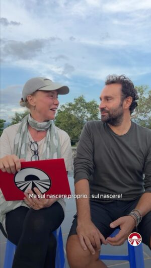 Nancy Brilli Instagram - Il resoconto di viaggio dei #BRILLANTI 🥺❤️
#PECHINOEXPRESS - La Rotta del Dragone ogni giovedì alle 21:15 su @skyitalia e in streaming su @nowtvit
