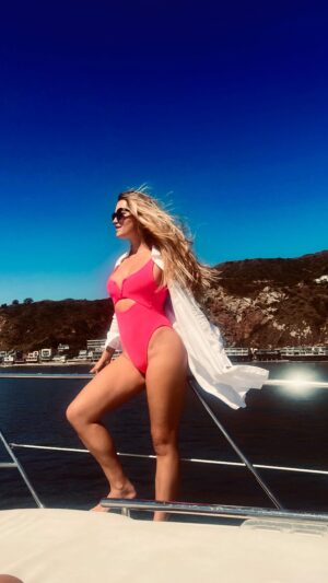 Nanda Ziegler Instagram - The moment I saw you, I fell in love 🤍 Malibu