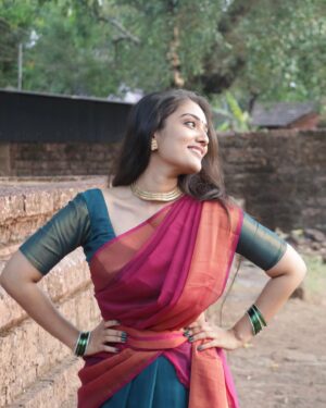 Nandana Rajan Instagram - ✨✨
.
.
.
@shila_jewelry_store 
@amal_ranjan