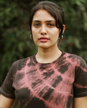 Nandana Rajan Instagram - Let the rain  sing you a lullaby..

👚 : @reivclothing 
📸 : @amal_ranjan