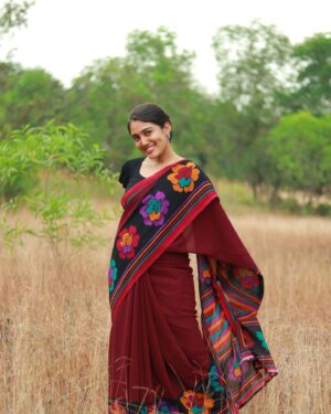 Nandana Rajan Instagram - Be the nature. .☘️🌺

PC: @amal_ranjan