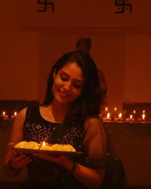 Nandana Rajan Instagram - 🪔🪔
.
.
. 
PC : @amal_ranjan 
@__.akshayaaah.__ 

#festivaloflights #diwali #instadaily