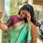 Nandhini Madesh Instagram - Beautiful blouse from @_madarasi_thedesignhouse_ 🤍