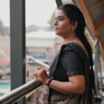 Nandhini Madesh Instagram – Captured by @wordless.emotion 
Makeover by @pearlglitz_makeover 

#ivalnandhini #ival #nandhini #photo #photooftheday #photography #portraitphotography #portrait #train #rain #melody #raja