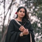 Nandhini Madesh Instagram - 📸 @ajay__photography____ Dress from @_gina_couture #ivalnandhini #ival #nandhini #portrait #photography #photooftheday #black #photo