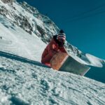Nani Trinidade Instagram - HAVE A GOOD DAY 🏂 Et toi t’es plutôt ski ou Snow ou piéton ? 😂😂 #snowboarding #neige #montagne #travelphotography