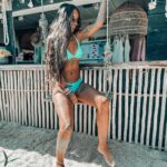 Nani Trinidade Instagram - N’abandonnez pas. N'abandonnez jamais.