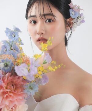 Nanoka Hara Instagram - 6月号PLACOLE＆DRESSYさんの表紙モデルを務めさせていただきました。
初ウエディングドレス！
可愛いドレスばかりで幸せな撮影でした︎☺︎
