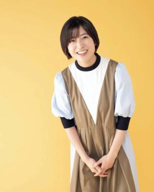 Nao Minamisawa Instagram - 先日取材していただきました💁‍♀️
UR都市機構の情報誌「UR PRESS」

衣装
ブーツ @neuemarche_official