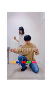 Nao Instagram - . 私たち、なんでこうなっちゃったんだろう。 #けん玉11個チャレンジ #あなたがしてくれなくても