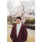 Nao Instagram – .
ハナコさんジャケ写風🌸

素敵な旅をありがとうございました。
.
#なりゆき街道旅
#ハナコ
#いつひろ