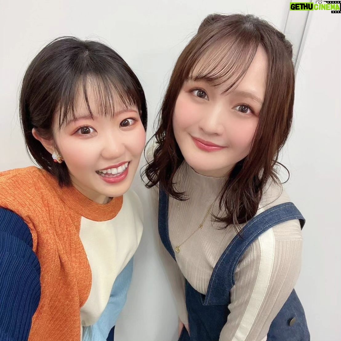 Nao Toyama Instagram - 今夜22時から 西明日香ちゃんのラジオ番組 「にししのらじじ」が放送です! ゲストに伺わせていただきました!! めぇぇっっちゃ楽しかった! 笑いつかれたぁー(笑) 改めて、200回記念おめでとうっ🎉✨✨ でもまさかあんなトークの流れになってしまうとは……笑 にししのらじじ、恐ろしい!!!(笑) いい意味で、ですよ! さらに23時からは 「東山奈央のラジオ@リビング」もありますので、 ぜひしゅーごうしてくださいねっ🌸