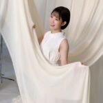 Nao Toyama Instagram – 朗読劇「私の頭の中の消しゴム 15th letter」
先日4/13、無事に本番終了いたしました!
俳優の浅利陽介さんとご一緒させていただきました!
本当に本当に濃い準備期間で、
素敵な作品に関わることができて幸せでした。
パンフレットのオフショットを添えて。
浩介と薫の幸せなワンシーン。
* * *
たくさんお話ししたいこともあります。
よかったら月曜日のラジオも聴いてくださいっ!📻️😄