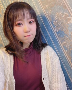 Nao Toyama Instagram - 今日！！

さ、寒すぎませんか……！！

そろそろお仕事や学校もみんな始まった頃でしょうか！

あったかくして、体調を壊さないように、頑張っていきましょう🍀✨