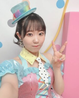 Nao Toyama Instagram - こんにちは！

先日はリリイベ、
本当にありがとうございました😌🌻✨

そこで、
ニューアルバム発売決定のお知らせをさせていただきました！

3年半ぶりの3rdアルバム
「Welcome to MY WONDERLAND」

9月28日(水)発売です🎠

💿アニメイト限定セット[3,000セット限定]には、着ぐるみポーチがついてきます！

💿初回限定盤[CD Blu-ray]には、日笠陽子さんとの富士急ハイランドロケを収録！

💿お早めにご予約いただいた方には、応援ボイスメッセージをお贈りします！

引き続きレコーディング頑張っていきます！！
楽しいワンダーランドになりますようにっ！

🔽特設サイト
https://t.co/mOGWaN1YZc