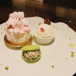Nao Toyama Instagram – Q-pot.さんの展示会にて!
ワルキューレのお姉ちゃん組で遊びに行ってきました💗
通称アネキューレです(笑)
スイーツも可愛いし、
お洋服もアクセサリーも可愛くて、
夢のような空間にいっぱいときめきをいただきましたっ!
最近、ハマっているコーヒーをあしらったリング!
一目惚れして買っちゃいました😌💘
チョコレートがとろけている靴もファンタジックで素敵……!✨
新作の予約もちょうどスタートしたばかりみたいなので、気になる方はぜひぜひっ!