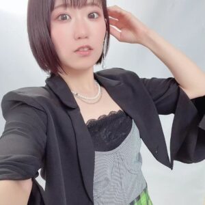 Nao Toyama Instagram - 新しい１週間の始まり！

無理しすぎずがんばっていきしょう🐥

私はANIMAXMUSIX!2023に向けて準備中です！　

見どころのひとつは、
やっぱりコラボやカバーですよねっ！✨

これ、歌える……？な楽曲もセトリにあります！（笑）
でも元々好きな楽曲だったので毎日楽しく練習しています！

もちろん私自身の楽曲もドアツい子を持っていきますのでお楽しみにっ！😉

11/18（土）
現地＆画面の向こうでお会いしましょう👘💐