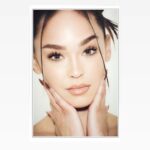 Naomi J. Ogawa Instagram - Andy Warhol vibes ❤️‍🔥 some #bts of my @thearcadiaonline shoot Photographer: @arvedphoto