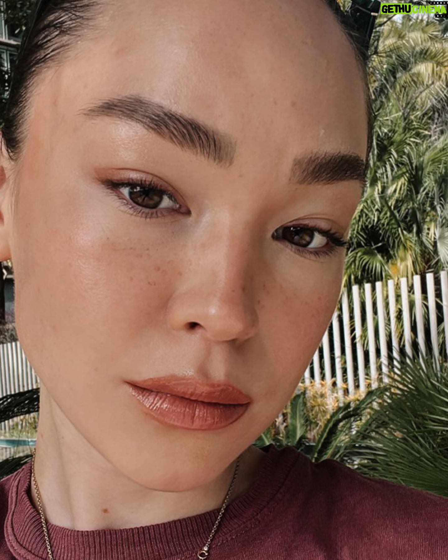 Naomi J. Ogawa Instagram - So grateful for this little trip! Iโm so happy that I was able to chill by the beach, eat incredible food and meet new people. The energy here is so calming and wholesome ๐ซถ I think Iโll be spending more time here.. ๐ Fun fact.. Iโm 1/16th Portuguese ๐ ๐ต๐น