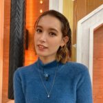 Naomi Trauden Instagram - ニュース23 毎週水曜日頑張っておりますん🌼 いろいろなことに触れて、自分の思ってることを整理する作業って大変だけどとても大切なこと。