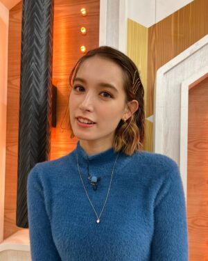 Naomi Trauden Instagram - ニュース23 毎週水曜日頑張っておりますん🌼
いろいろなことに触れて、自分の思ってることを整理する作業って大変だけどとても大切なこと。