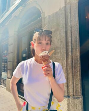 Naomi Trauden Instagram - Italian gelato 🍨😋