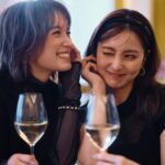 Naomi Trauden Instagram - CLASSY7月号🌼 黒コーデの企画で恋ちゃんと一緒にでてます♡