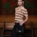 Naomi Trauden Instagram - 日本初開催の Miu Miu Club に行ってきました☺︎ 女性たちが互いに支え合い助け合うことを目的としたこのイベント、日本初開催の今回は能にスポットライトが当てられました。 小学生以来のお能は、想像力を掻き立てられ興味深かったです。まだまだ知らない世界なので、また観に行ってみたいです！青山店には能面も展示されていました。直近で見られることなんてないから、まじまじ見ちゃった。 あと、今回のタイツ見せルックがとても好みだった🫶 プライベートでもやりたいなー！ #MiuMiu #MIUMIUCLUBTOKYO #PR