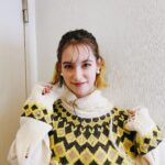 Naomi Trauden Instagram - きいろちゃん🌼💛 もうセーターの季節だねぇ。 ニット大好き〜 ちなみに衣替えは終わりました。