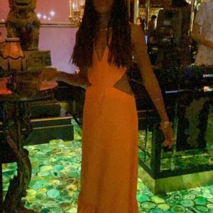 Naomie Harris Instagram - Dress designed by me!!! During lockdown I restarted a long held passion of mine… designing clothes. It’s such a joy to have one of my lockdown designs made, and to have a chance to wear it last night. #soproud 😁