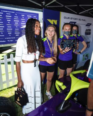 Naomie Harris Instagram - Thank you @Heineken for introducing me to the very talented W Series drivers. It was an honour to meet them and to learn about the new racing series. Very exciting that Heineken has announced new partnerships with W Series, UEFA Women’s Champions League & UEFA European Women’s Championship! #Heineken0.0 #WSeries #UWCL #EURO2022 #WhenYouDriveNeverDrink