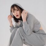 Napassanan Sirindasuphasiri Instagram - ให้ทาย พูดว่าไร😏 📸 @jzornphotoholic 🧥 @coatsweater