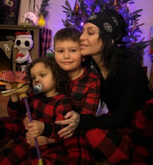 Nargiz Zakirova Instagram - Best Christmas ever 🎄

#best #christmas #ever #homesweethome #homeland #kids #grandkids #family #usa #newyork #nargiz #nargizzakirova #🇺🇸