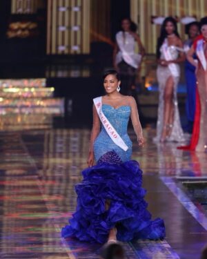 Nashaira Belisa Instagram - What an exciting journey it was! 
Thank you Lord for allowing me to represent my country beautifully.

It was a great journey where I didn’t only make great memories but also where I made meaningful connections that I will be able to cherish for a lifetime. 

Now a VERY important journey starts and that is for me to thank amazing people that made this journey a happy and pleasant one. Stay tuned for the following posts!

Let’s start with this.
Did you see my dress? 😭😍 my country flag, project OMI & my final dress where synchronized 💧🇨🇼

Toju was part of my journey since my coronation and of course for the final night on the big stage.

@tojufoyeh , thank you for everything. I felt like a queen while walking on stage with this evening gown. You don’t do just fashion. This is art (periodtttttt)

You guys can guess who will be in charge of my wedding outfits 🤭🤭