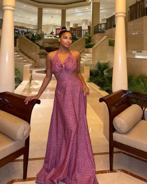 Nashaira Belisa Instagram - Grateful for the incredible journey of Miss World. As one chapter closes, excited for the unwritten pages of new journeys ahead. 

Thank you, Thank you & Thank you 💙💛 

Now after posting myself working, its time for some holiday content 🤩✨

Dress: @tmo_international 

#thankful