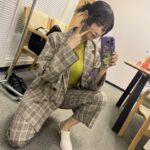 Nashiko Momotsuki Instagram - #週刊ビッグコミックスピリッツ 表紙記念イベントありがとうございました☺︎ ポケモン好きがこうして仕事に繋がっていってよかったねってたくさんの人に言ってもらえて嬉しかったです！ 今日はニャオハを意識して緑衣装にしました。リモチェキはセットアップだよ〜届くのお楽しみに🤭 #桃月なしこ #なしこたそ