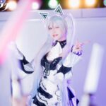Nashiko Momotsuki Instagram - アプリゲーム「 パニシング:グレイレイヴン」 アイドルカレニーナをコスプレしてみました。 まさかアイドルになれるとは…どうですか？似合ってますか？🙋‍♀️ #パニグレ #カレニーナ #パッションコール #PR ▼「パニシング：グレイレイヴン」DLはこちら https://pgrjpdeeplink.onelink.me/hQpR/aixi8rim" Twitterには別カットも載せてあるよ見て〜🙋‍♀️ https://x.com/nashiko_cos/status/1777985537049256019?s=46&t=AmFRo94vrlcRljKVT_u3-w