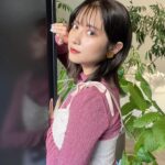 Nashiko Momotsuki Instagram – 現在発売中 #EX大衆 で連載中の「Like a girlfriend」

今回は”ピーチファズな女の子”
初めて聞いた単語に戸惑いながらも笑 おしゃれに撮影してきたのでぜひゲットしてくださいませ！

なんと今回はじめて一企画で2着も着させてもらっている。笑

#桃月なしこ #なしこたそ